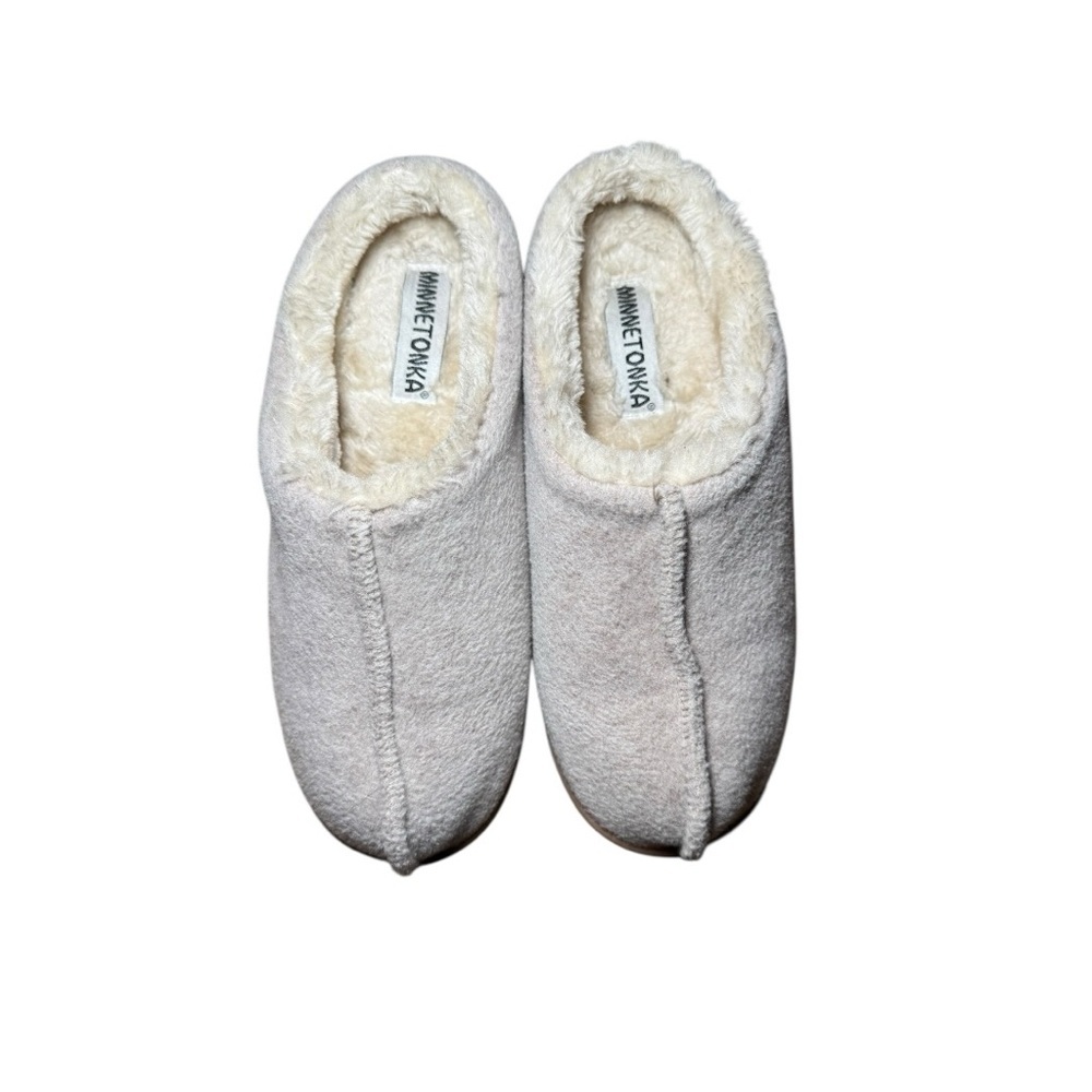 MINNETONKA Faux Fur Cozy Slippers 9